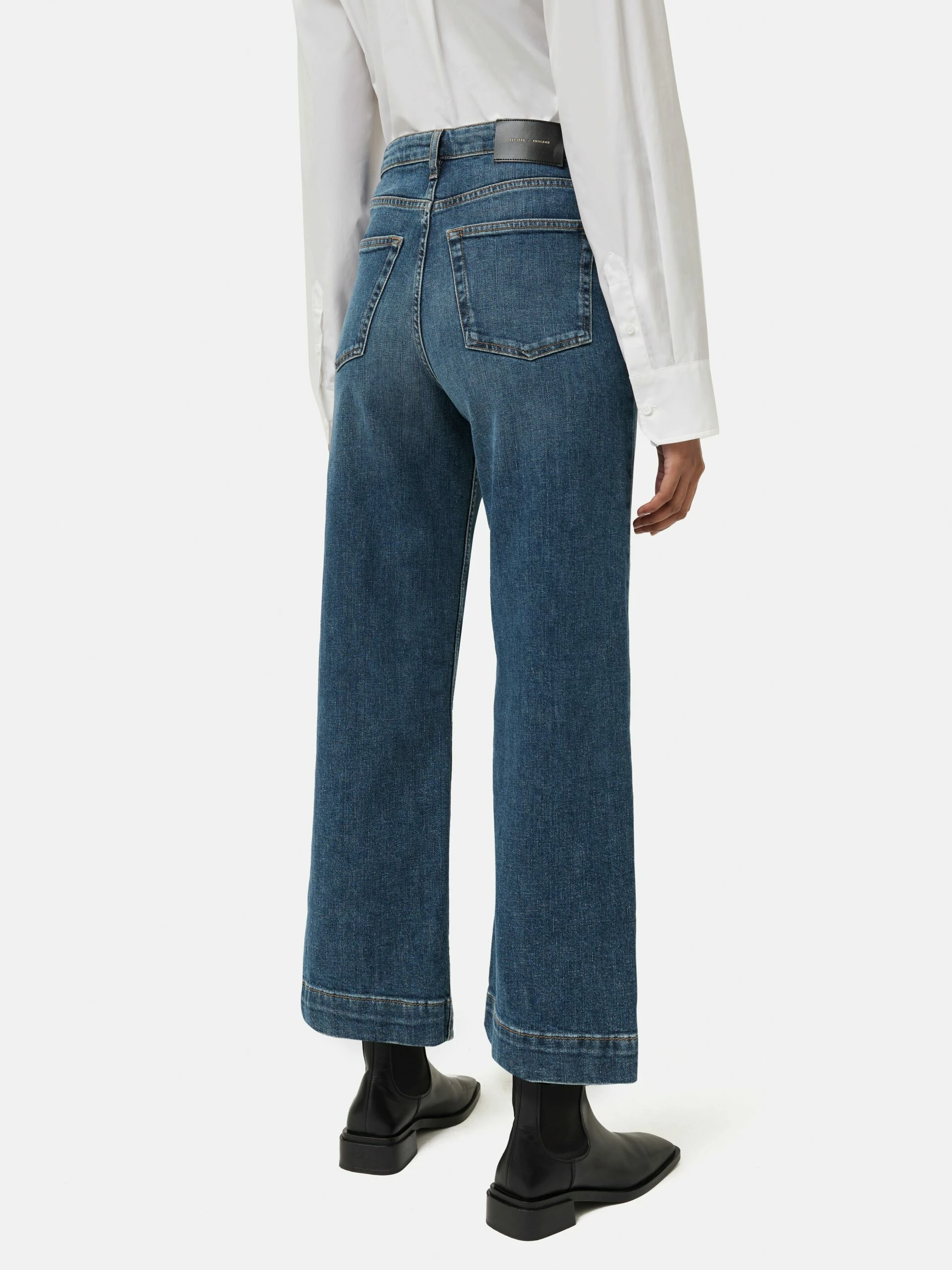 Tyne Wide Leg Crop Jean | Vintage Mid Blue 4 Tyne Wide Leg Crop Jean | Vintage Mid Blue - Image 4