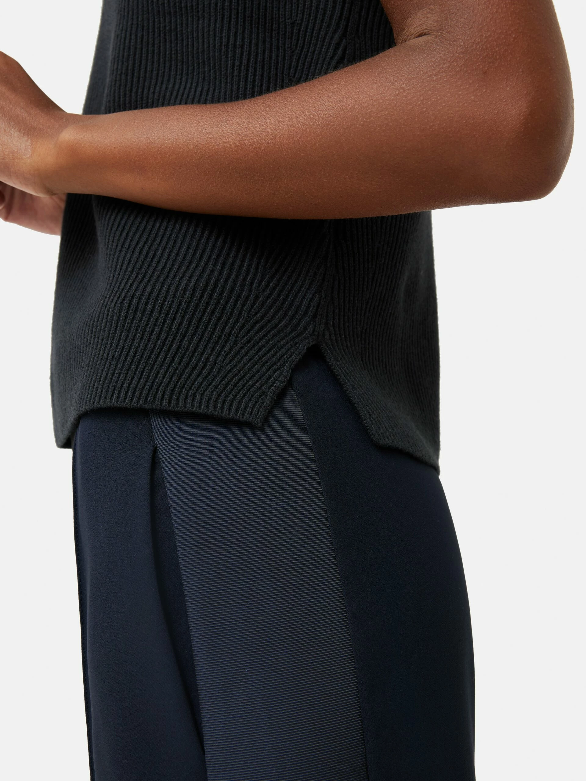 Cotton Blend Crew Tank | Black 4 Cotton Blend Crew Tank | Black - Image 4