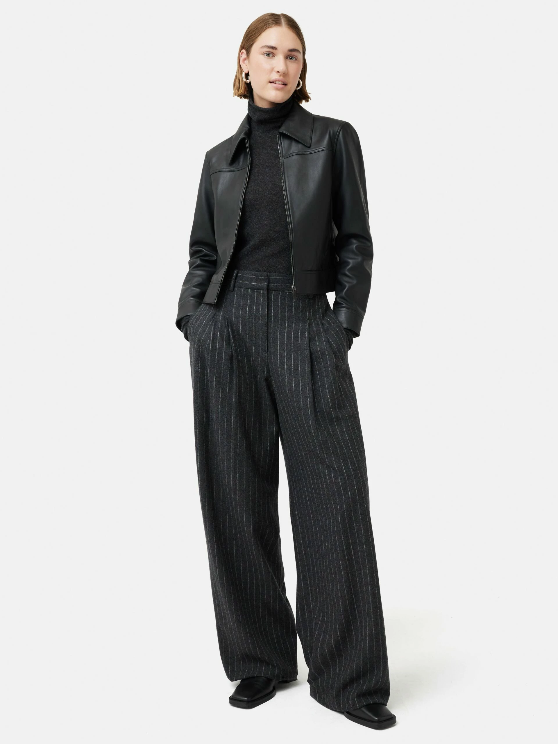 Cloud Cashmere Roll Neck | Charcoal 3 Cloud Cashmere Roll Neck | Charcoal - Image 3