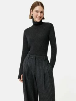 Cloud Cashmere Roll Neck | Charcoal 11 Cloud Cashmere Roll Neck | Charcoal -Jigsaw Shop J45866 GY003 2