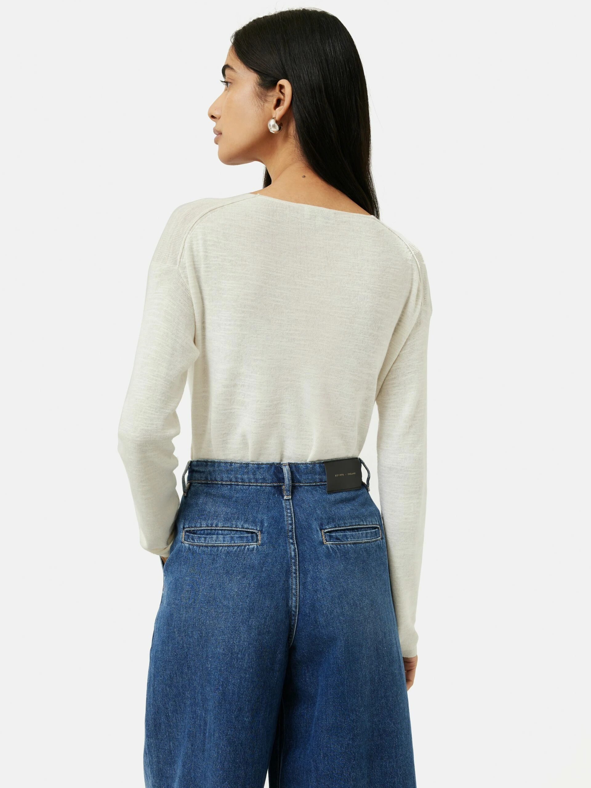 Linen Cotton V Neck Jumper | Ivory 4 Linen Cotton V Neck Jumper | Ivory - Image 4