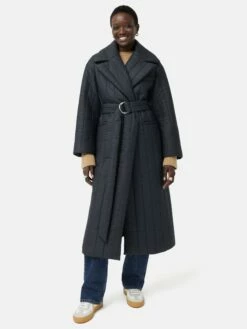 Freya Quilted Puffer Coat | Navy 11 Freya Quilted Puffer Coat | Navy -Jigsaw Shop J46502 BL010 0