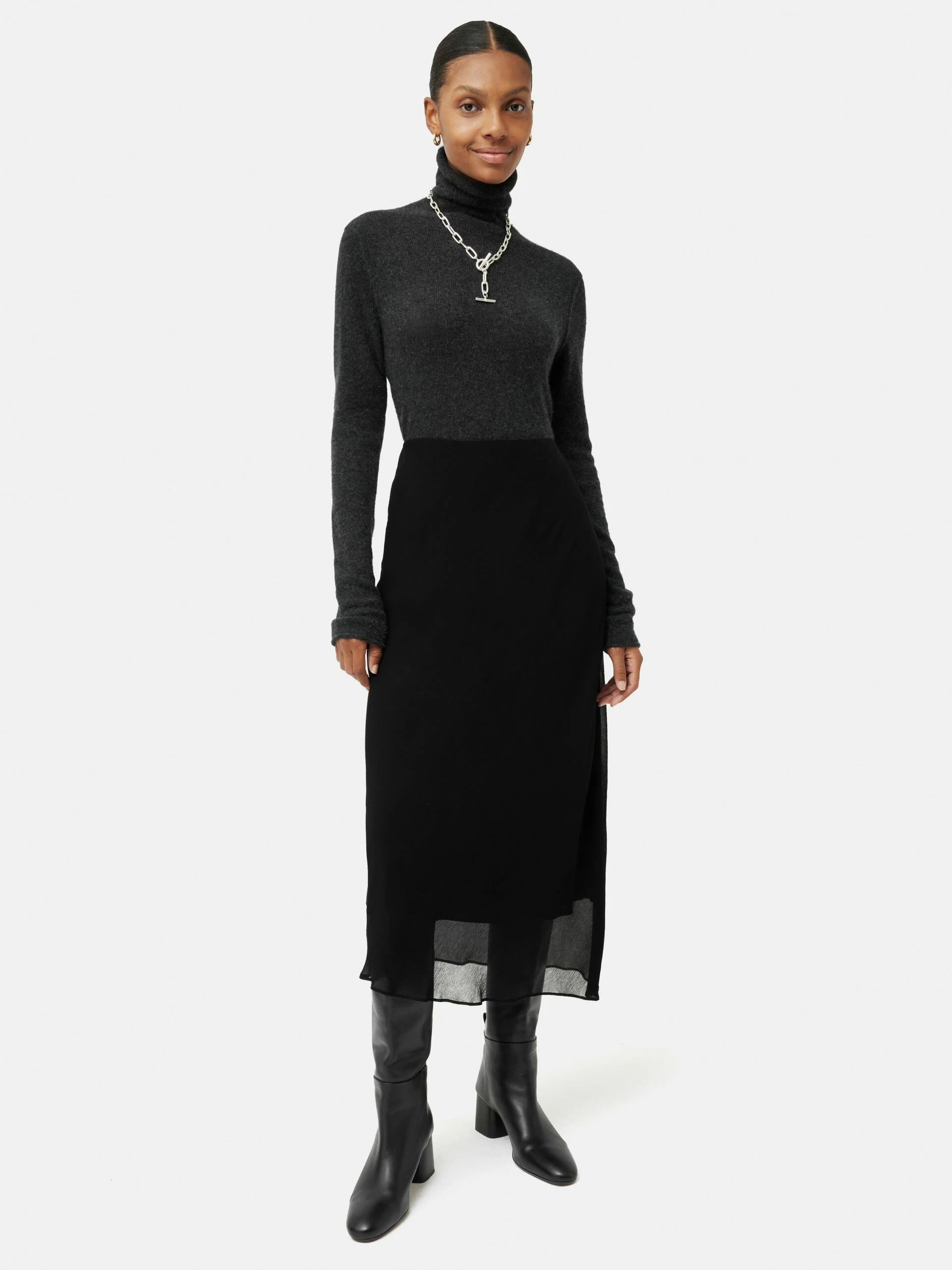 Crinkle Bias Maxi Skirt | Black 3 Crinkle Bias Maxi Skirt | Black - Image 3