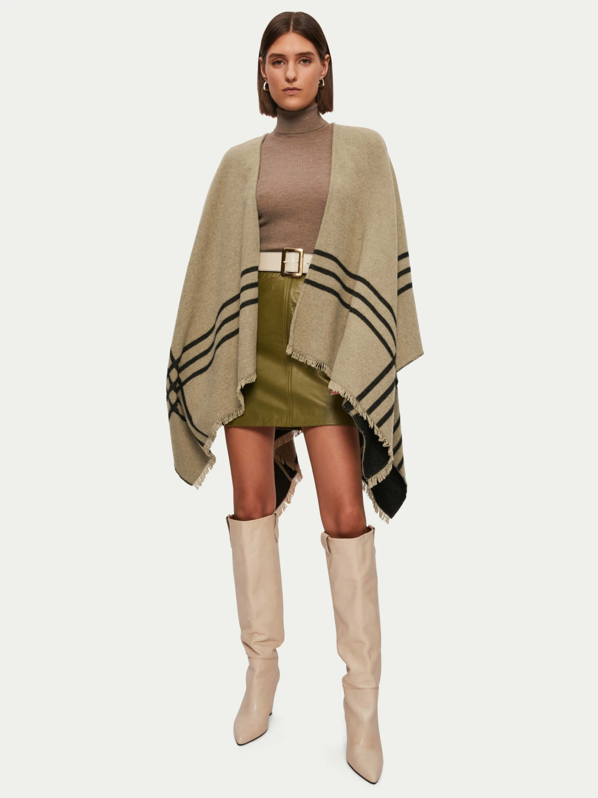 Checked Wool Blend Reversible Cape | Brown 2 Checked Wool Blend Reversible Cape | Brown - Image 2