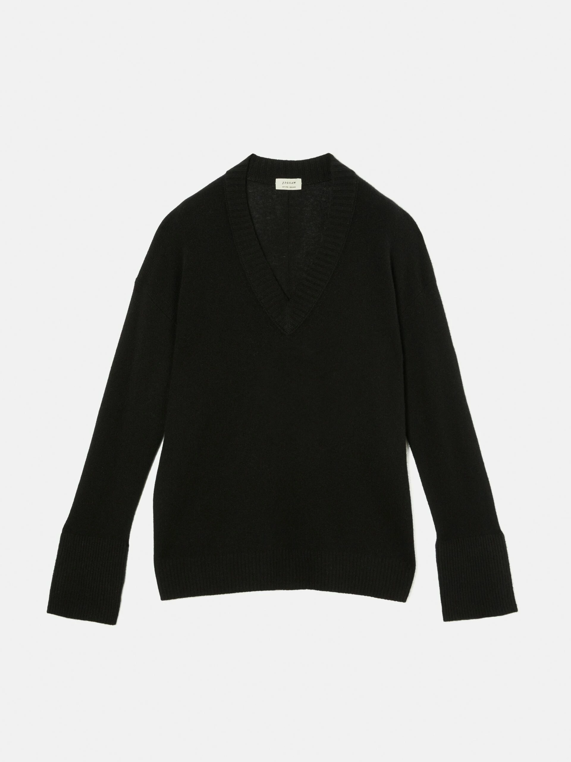 Cloud Cashmere V Neck Jumper | Black 7 Cloud Cashmere V Neck Jumper | Black - Image 7
