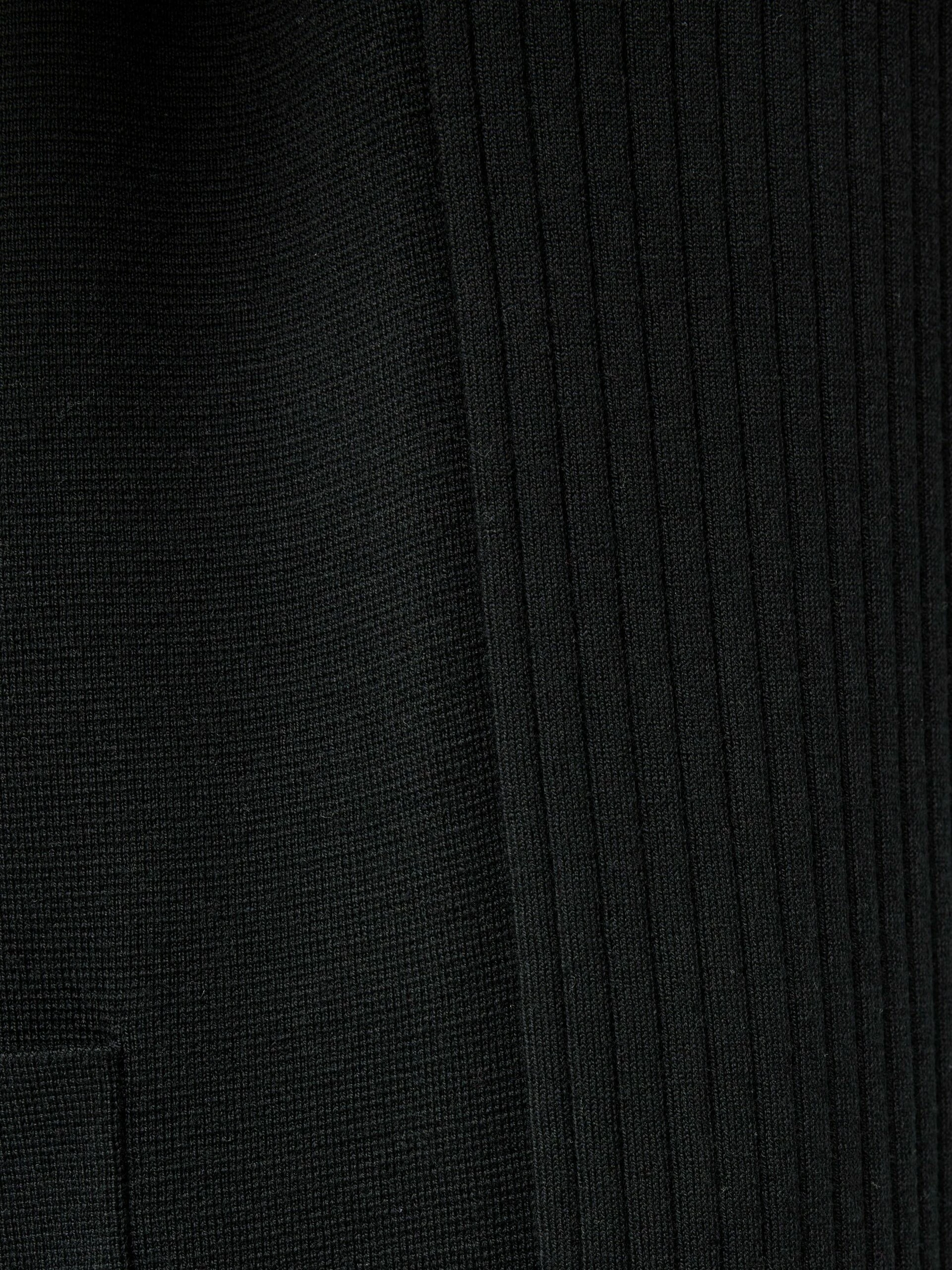 Milano Longline Gilet | Black 5 Milano Longline Gilet | Black - Image 5