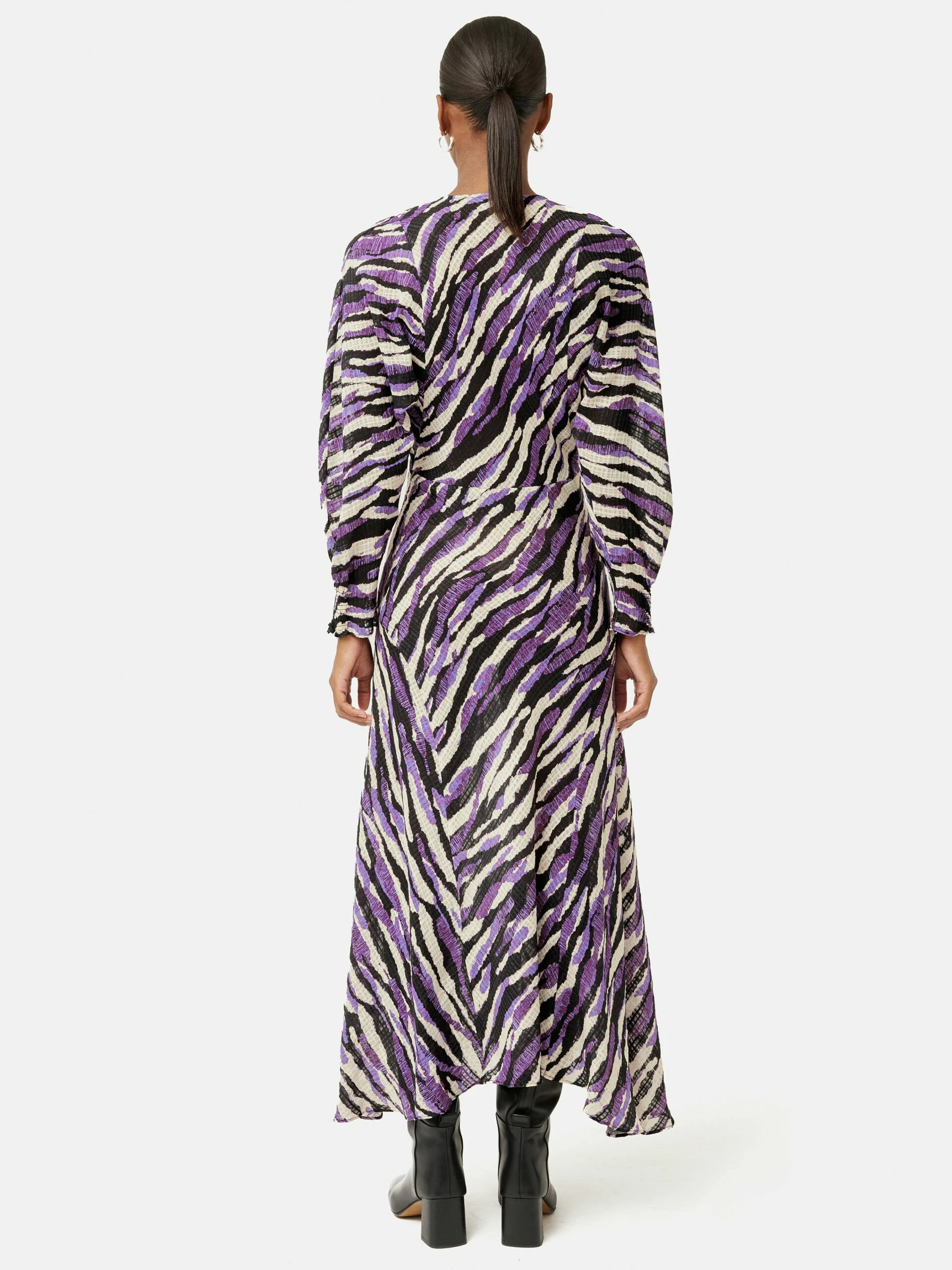 Abstract Zebra Silk Linen Midi Dress | Purple 4 Abstract Zebra Silk Linen Midi Dress | Purple - Image 4