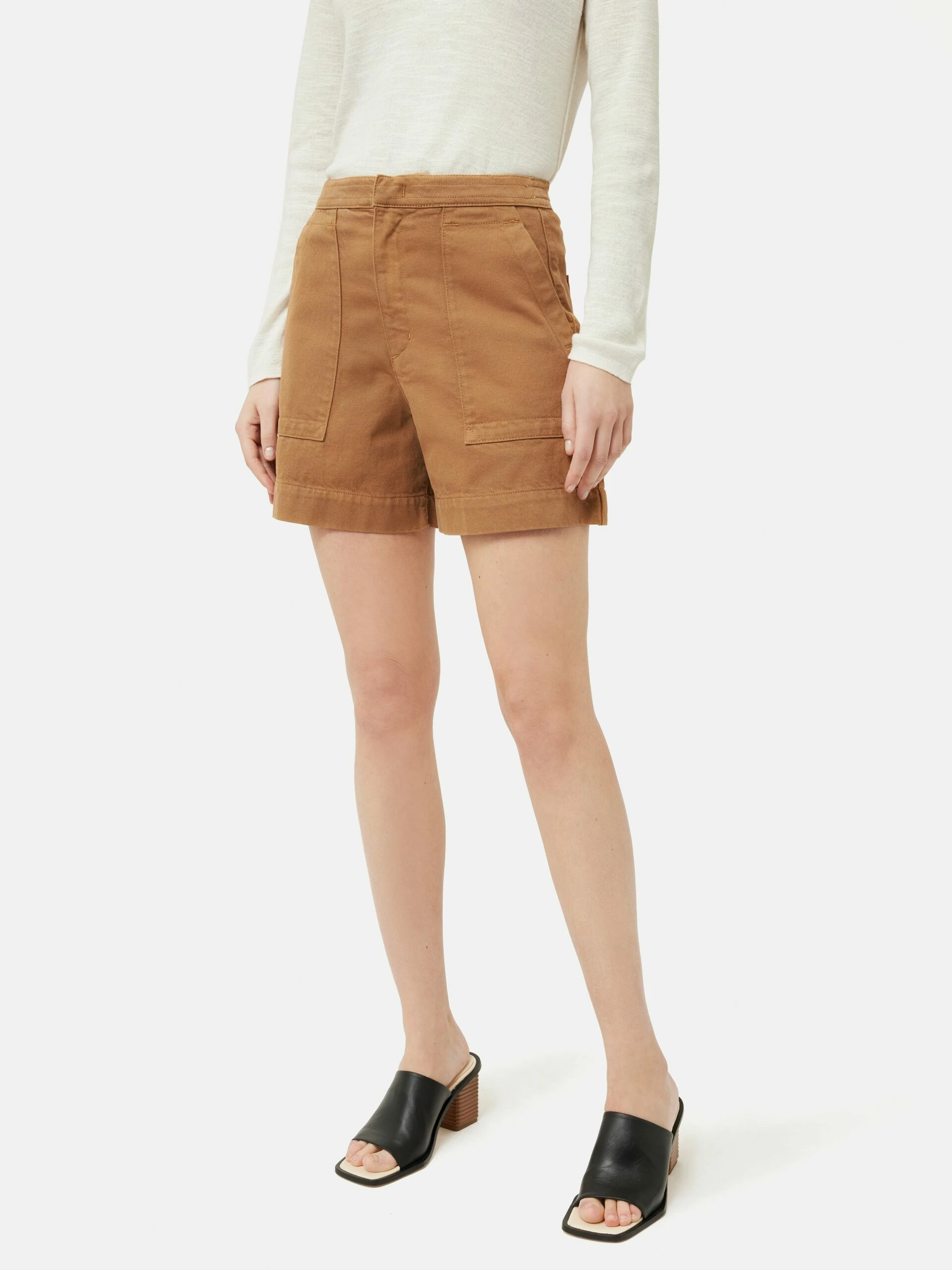 Patch Pocket Shorts | Tan 1 Patch Pocket Shorts | Tan