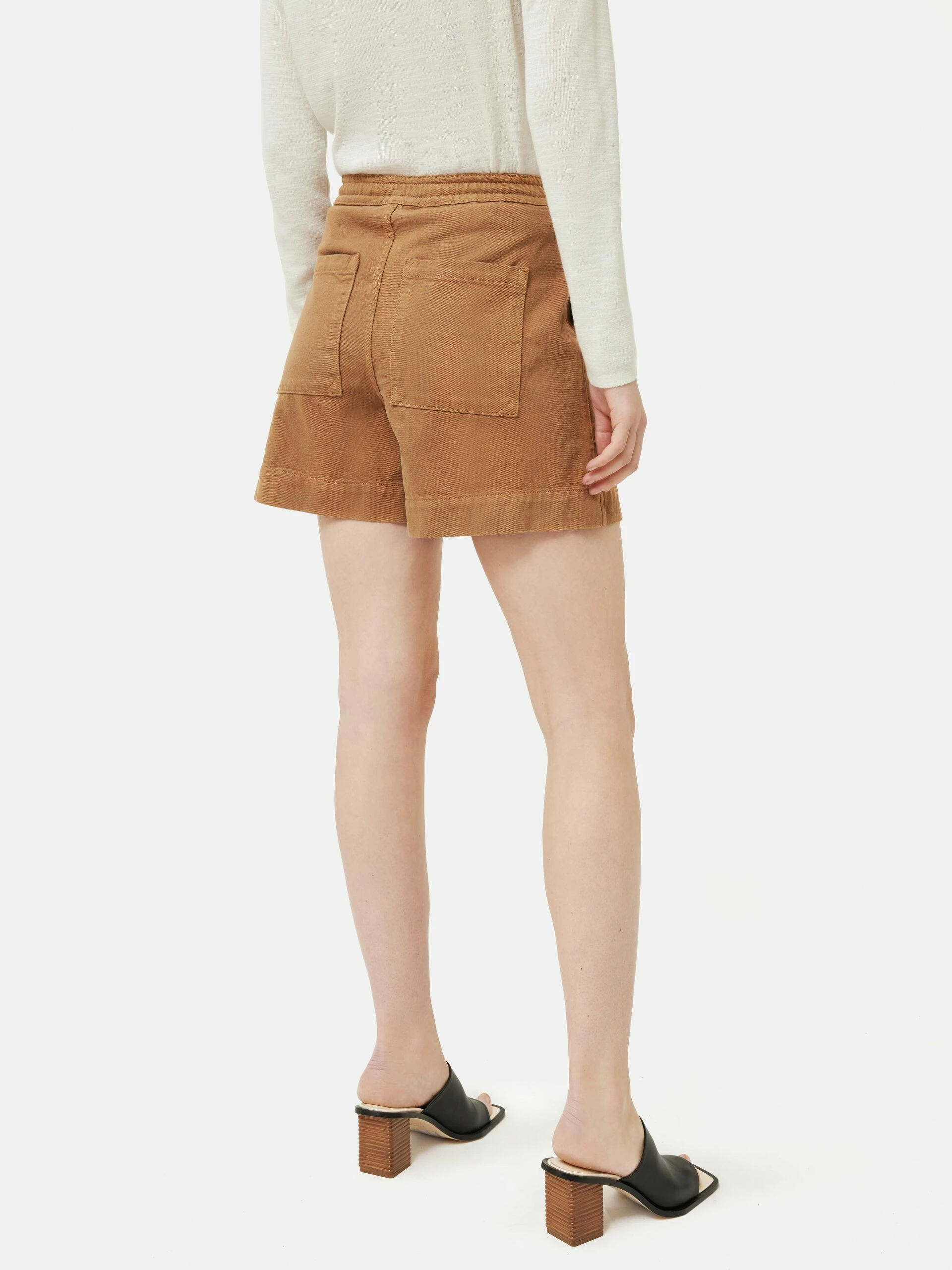 Patch Pocket Shorts | Tan 4 Patch Pocket Shorts | Tan - Image 4