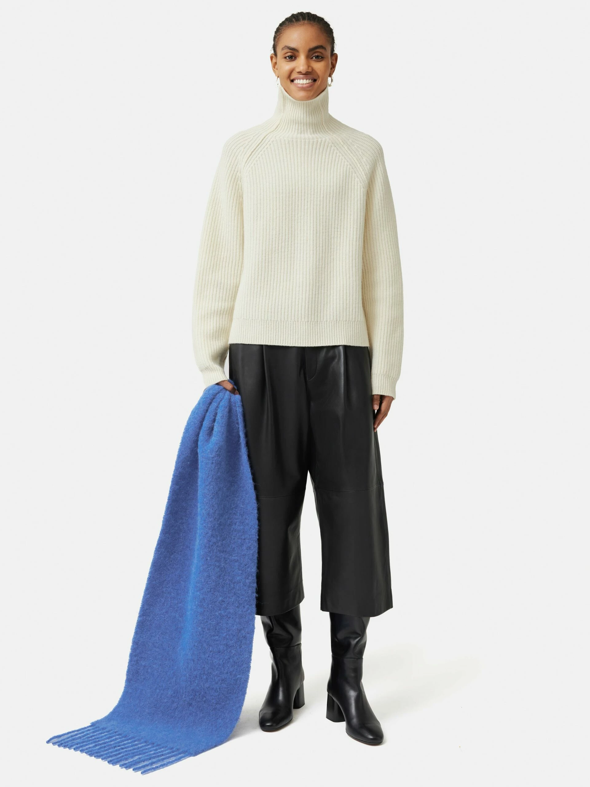 Alpaca Blend Fringed Scarf | Blue 5 Alpaca Blend Fringed Scarf | Blue - Image 5