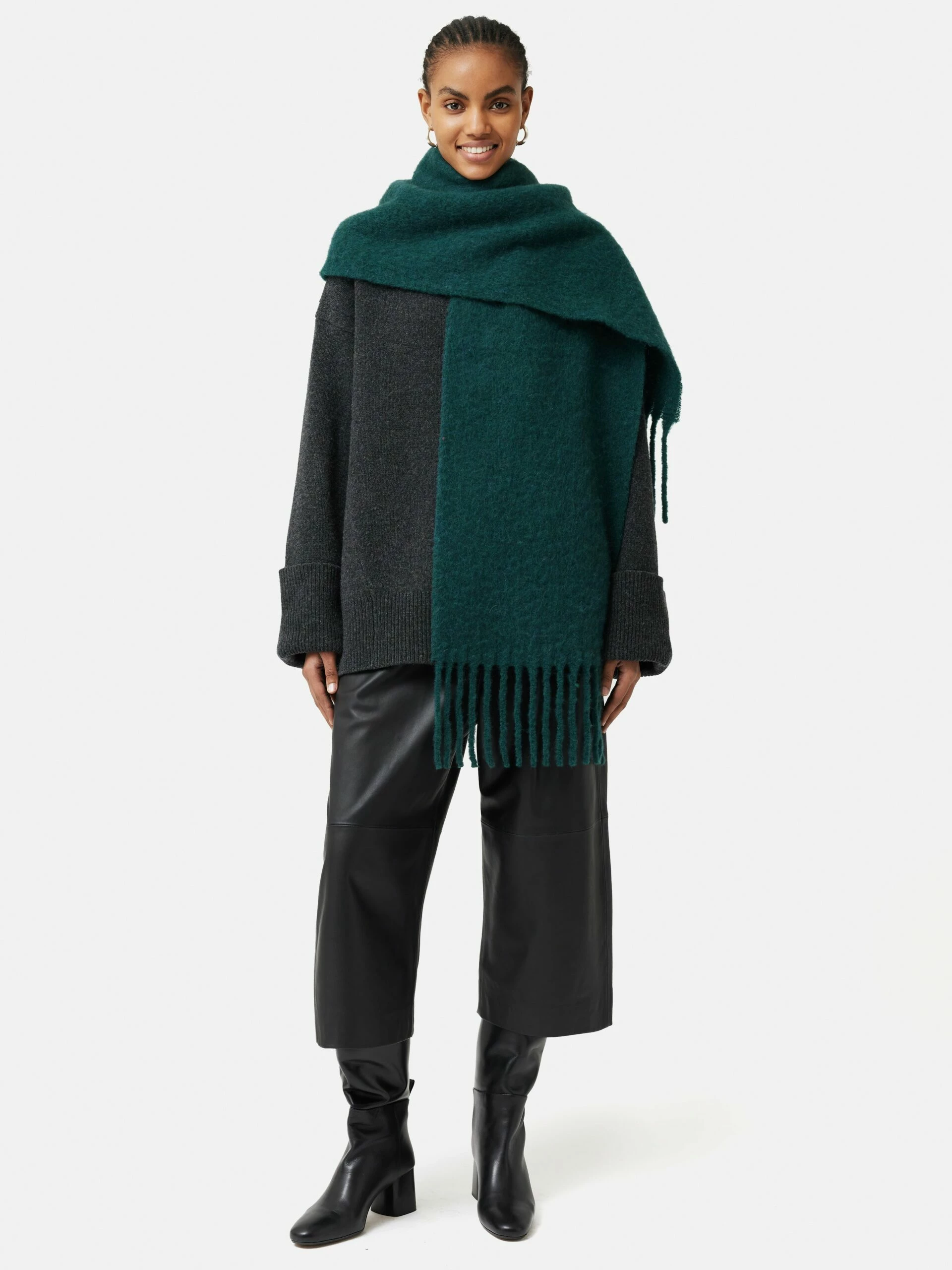 Alpaca Blend Fringed Scarf | Green 2 Alpaca Blend Fringed Scarf | Green - Image 2