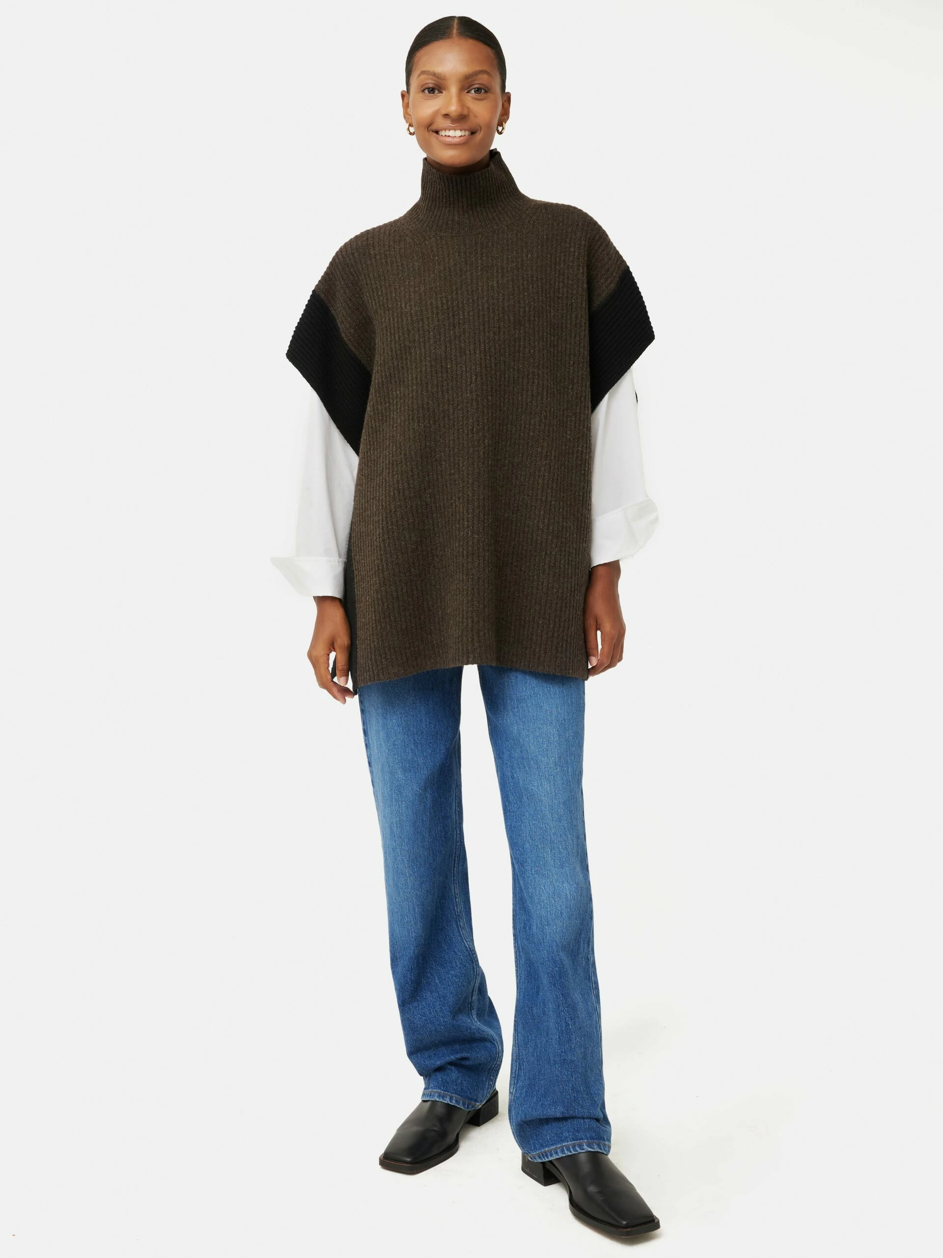 Merino Rib Tabard Poncho | Brown 2 Merino Rib Tabard Poncho | Brown - Image 2