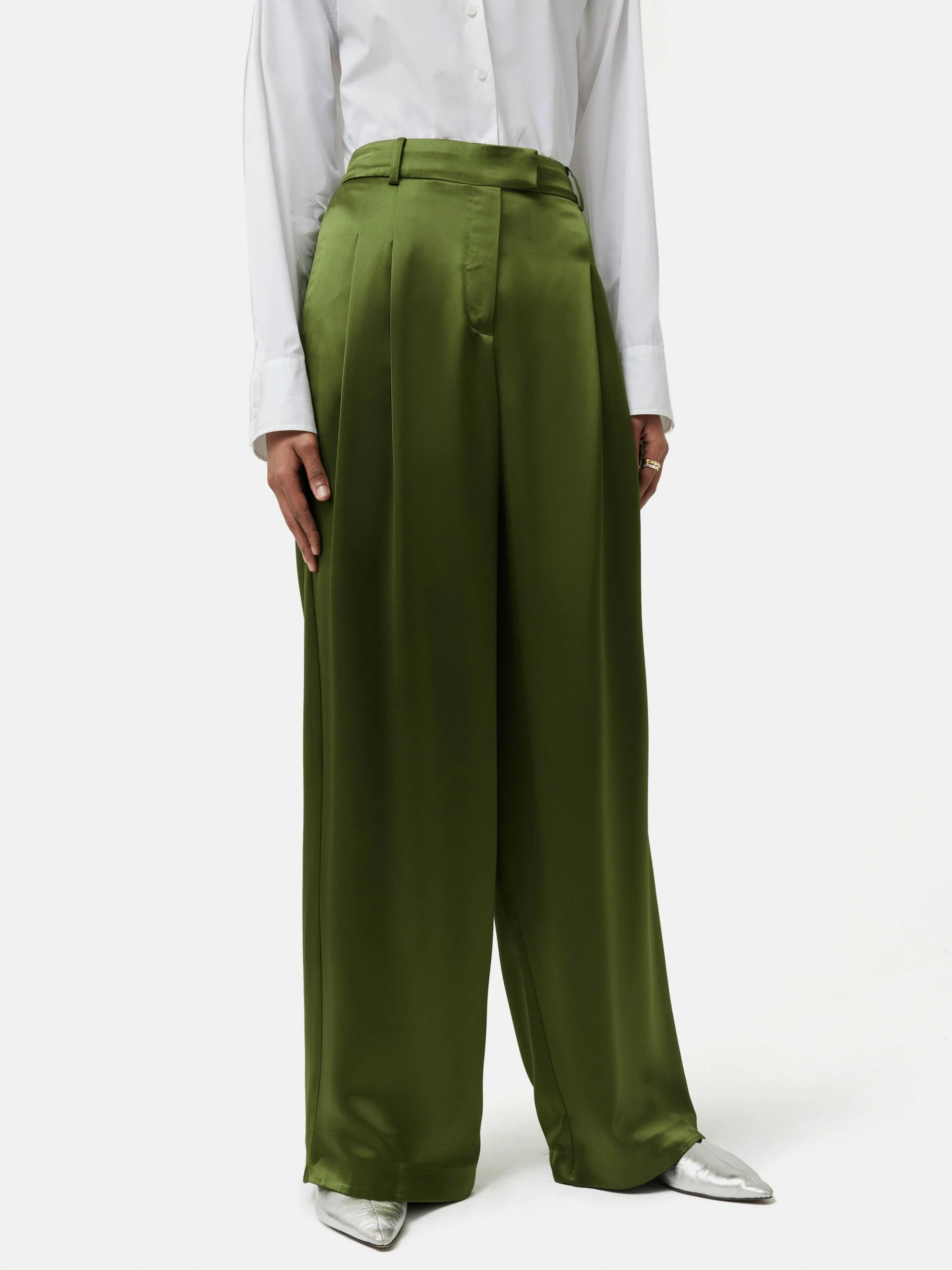 Satin Drape Trouser | Green 1 Satin Drape Trouser | Green