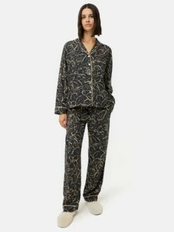Floral Outline Pyjama | Black