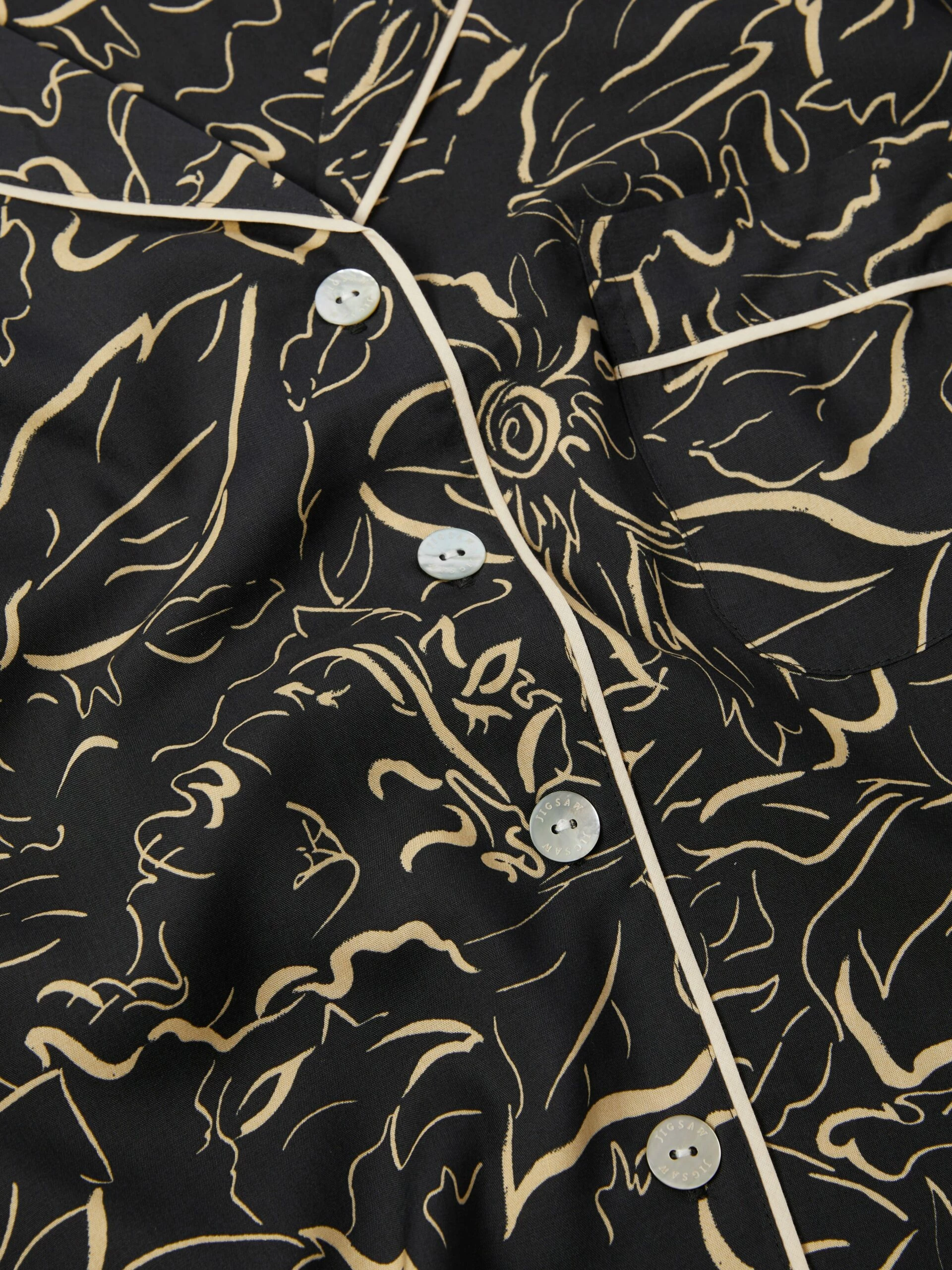 Floral Outline Pyjama | Black 7 Floral Outline Pyjama | Black - Image 7