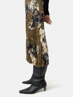 Glitched Ikat Crinkled Skirt | Green 11 Glitched Ikat Crinkled Skirt | Green -Jigsaw Shop J48039 GN000 4