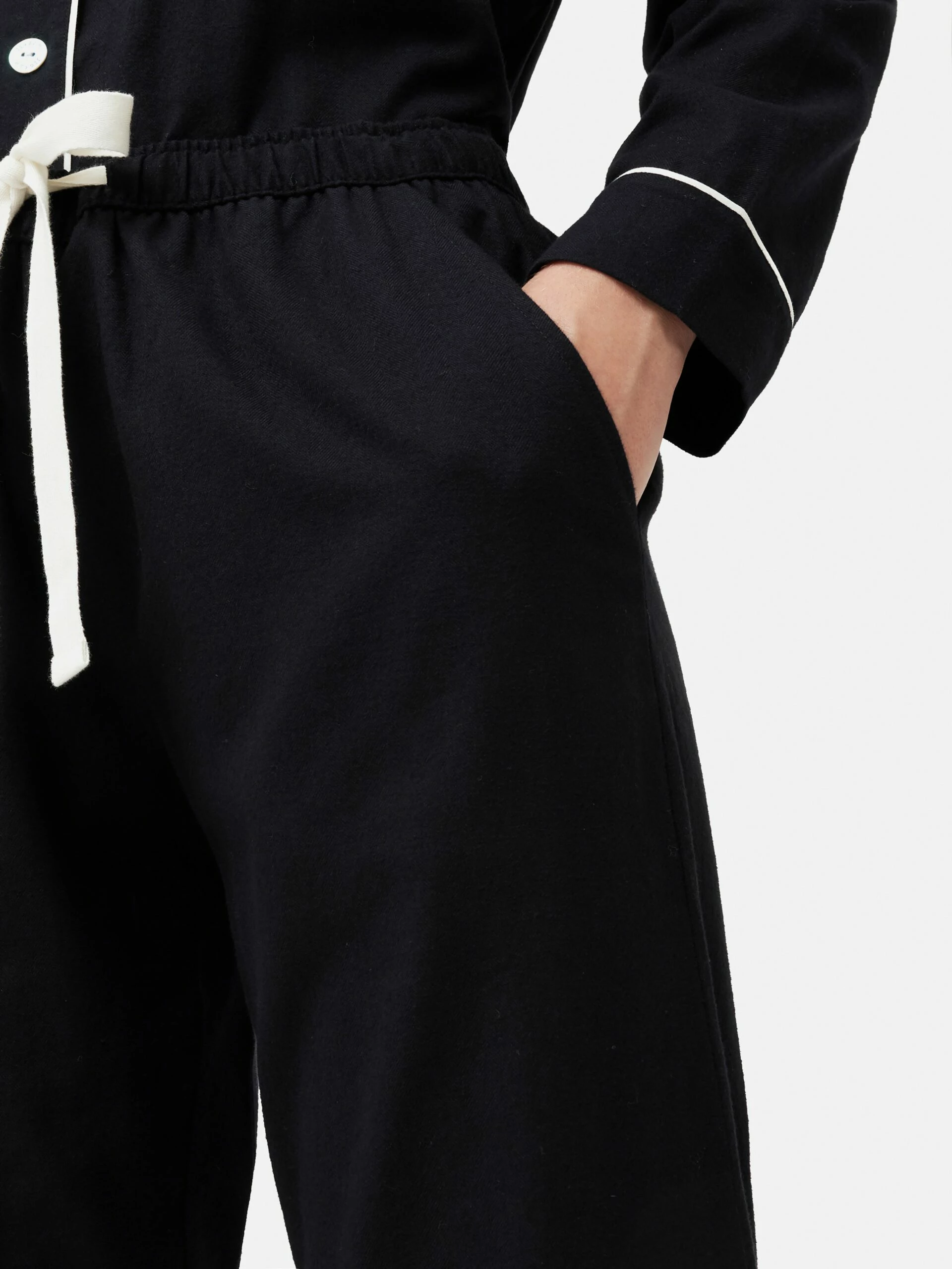 Lightweight Herringbone Pyjama | Navy 6 Lightweight Herringbone Pyjama | Navy - Image 6