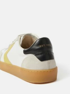 Portland Vintage Classic Trainer | White -Jigsaw Shop J48314 WH000 STILL 7