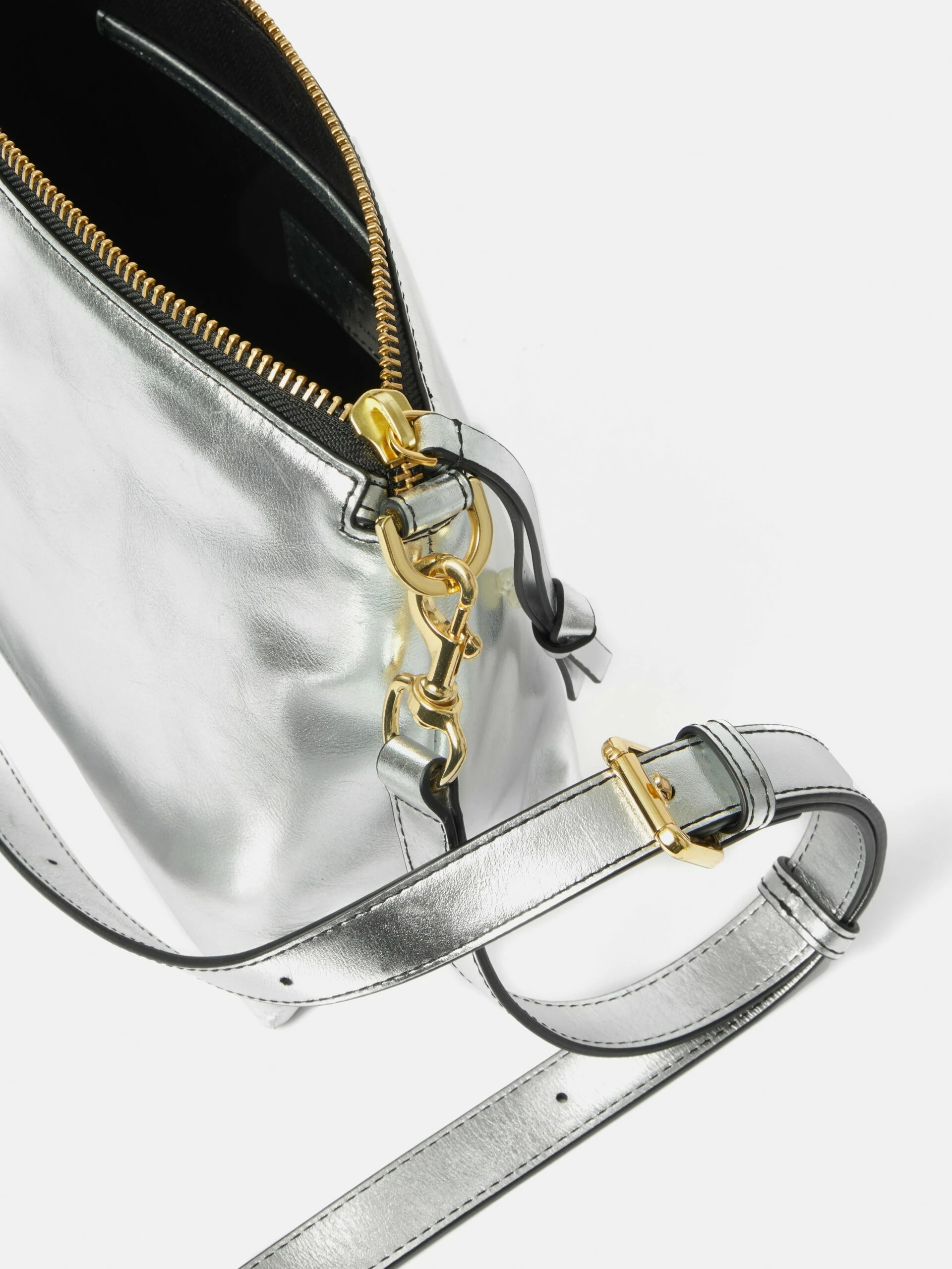 Ava Leather Crossbody | Silver 3 Ava Leather Crossbody | Silver - Image 3